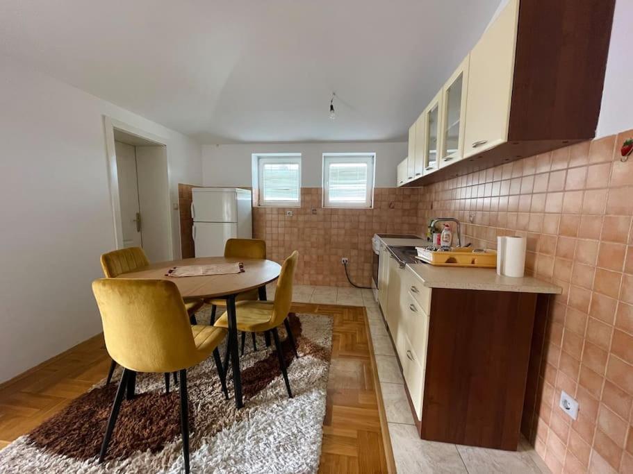 Modi Apartments Peje Dış mekan fotoğraf