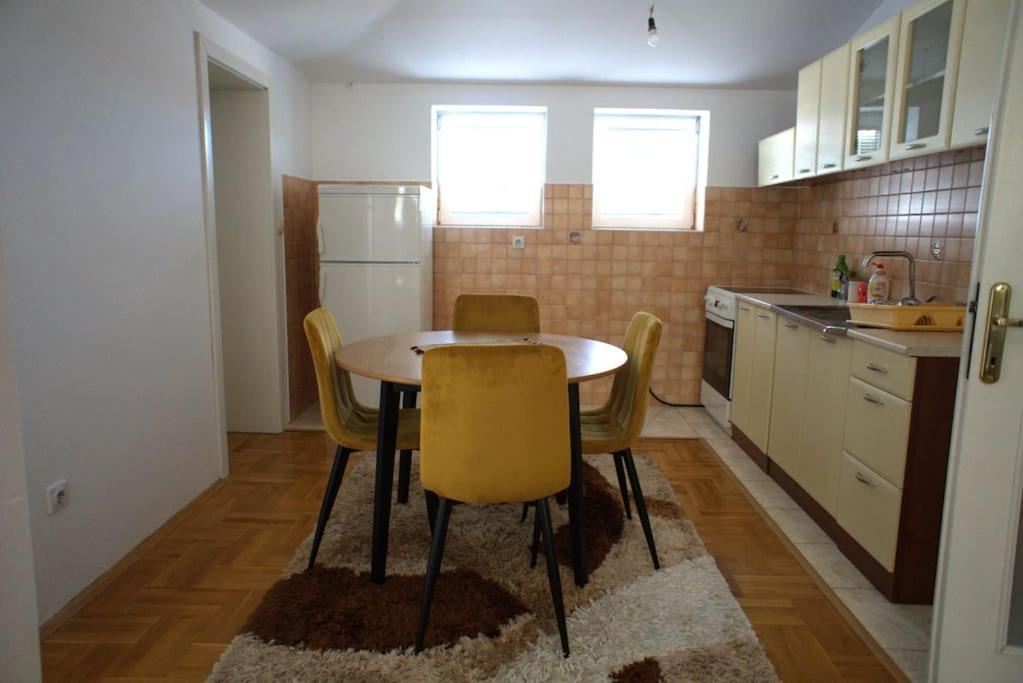 Modi Apartments Peje Dış mekan fotoğraf